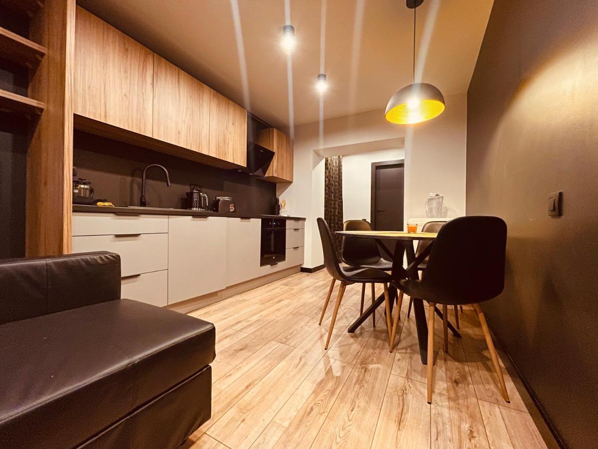 Apartamenty Ktw Park Slaski - Family Delux คาโตวีตเซ ภายนอก รูปภาพ